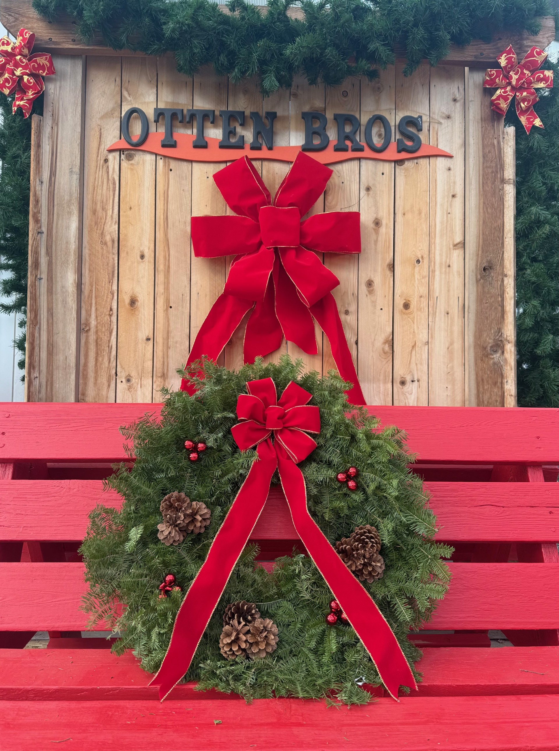 Decorated Balsam Wreath – 25"